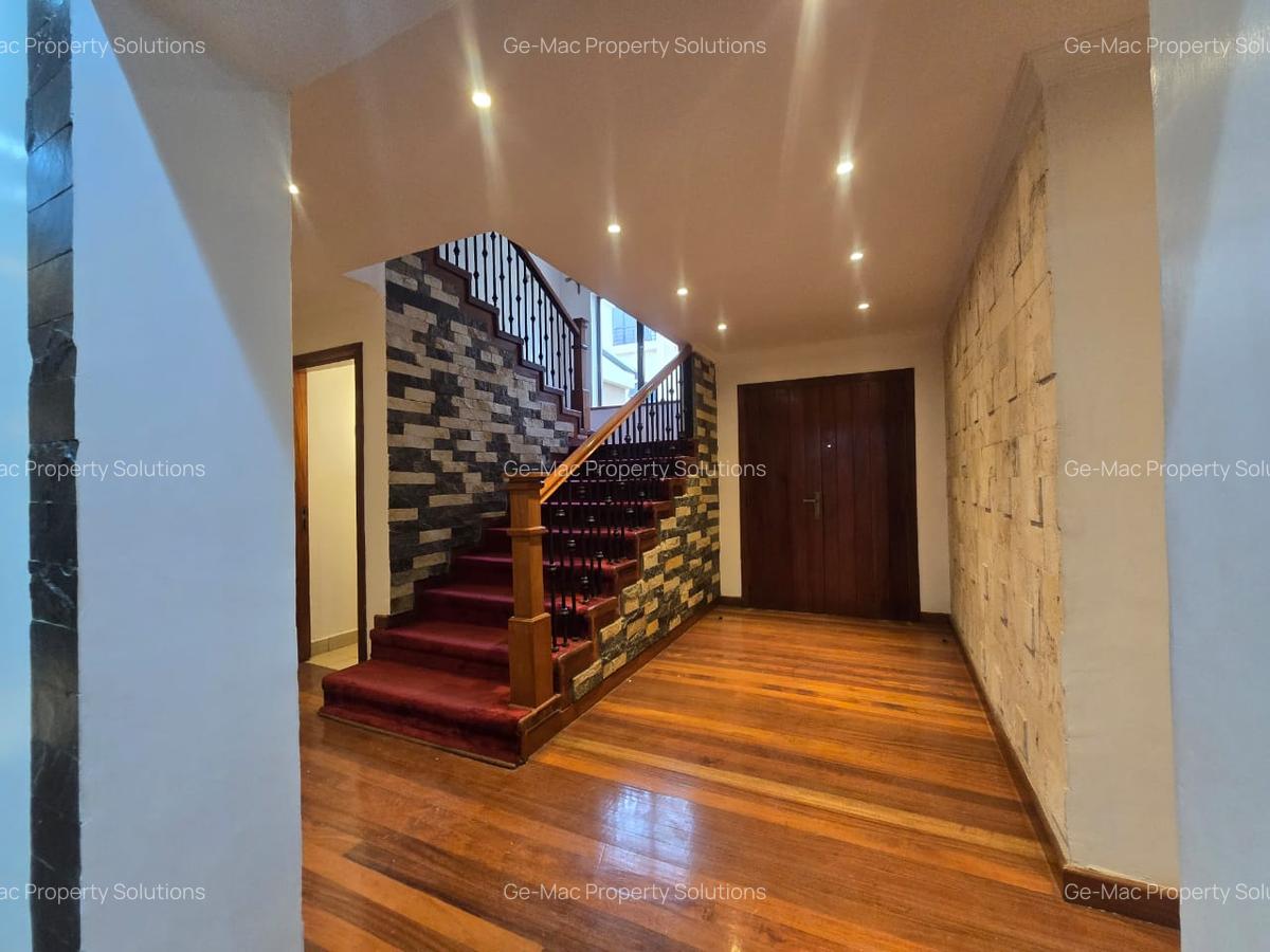 4 Bed Townhouse with En Suite in Lavington - 4