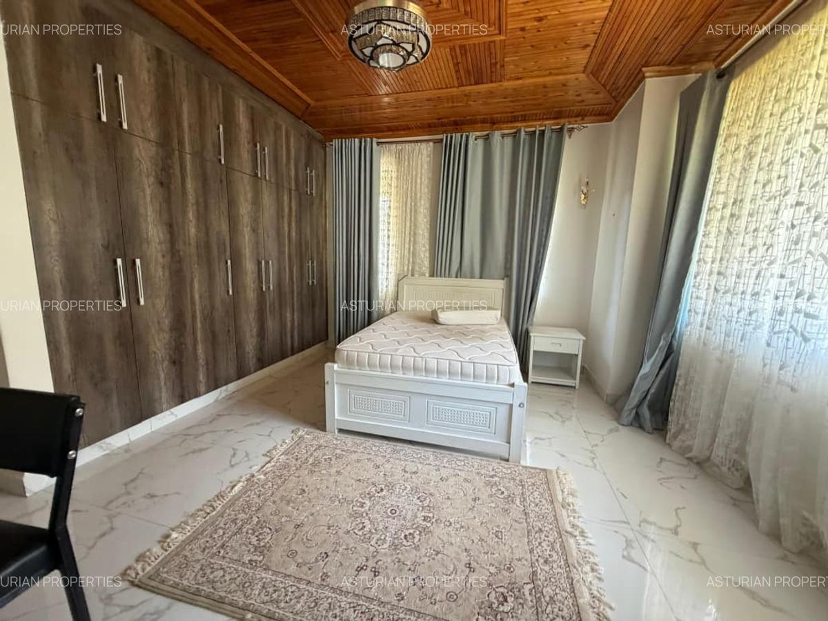 5 Bed Townhouse with En Suite in Karen - 15