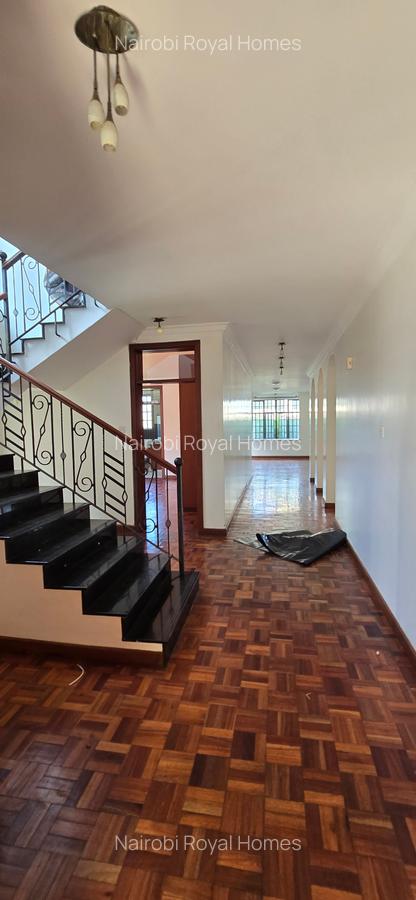 4 Bed Townhouse with En Suite at Lavington Green - 10