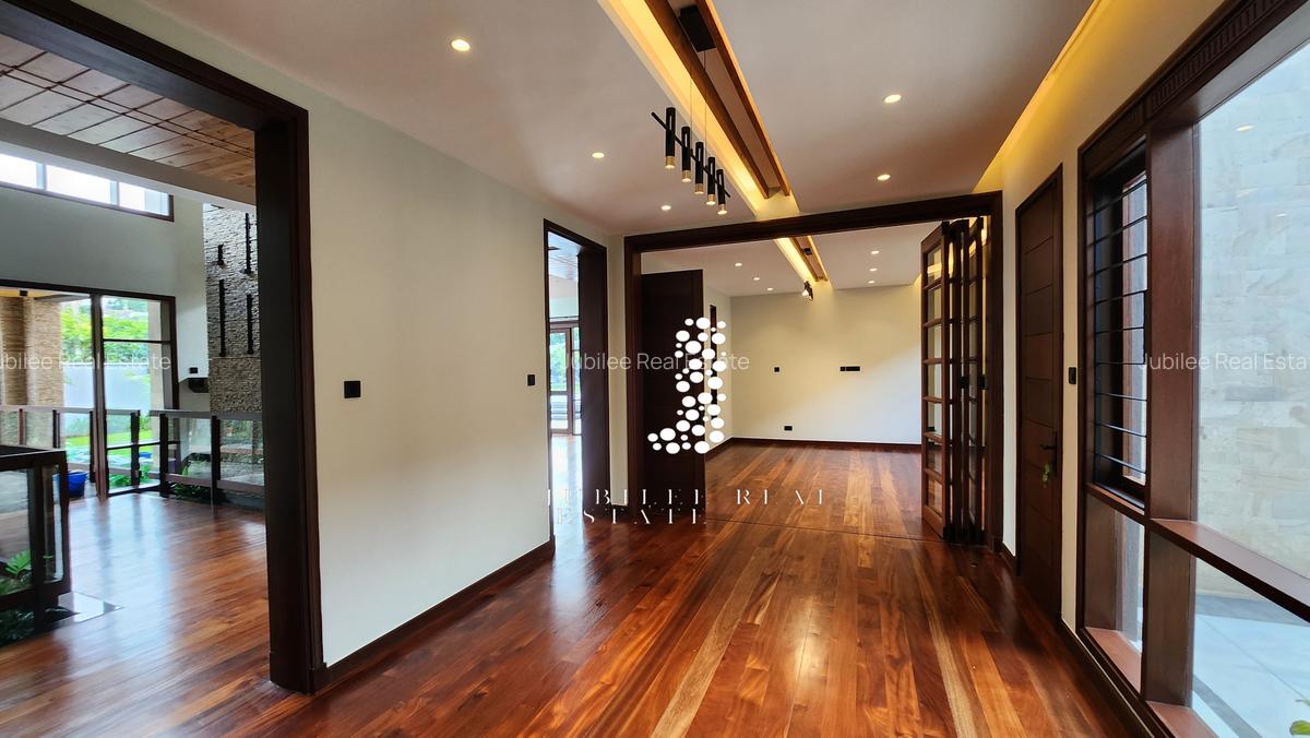 4 Bed Villa with En Suite in Runda - 10