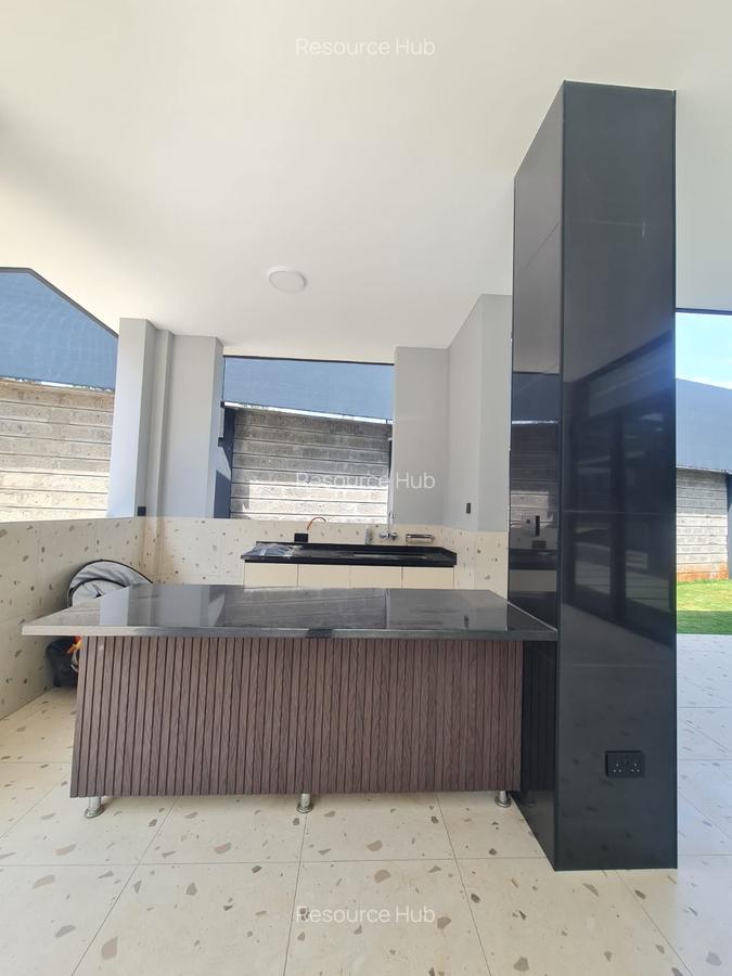 5 Bed House with En Suite at Nyari - 5
