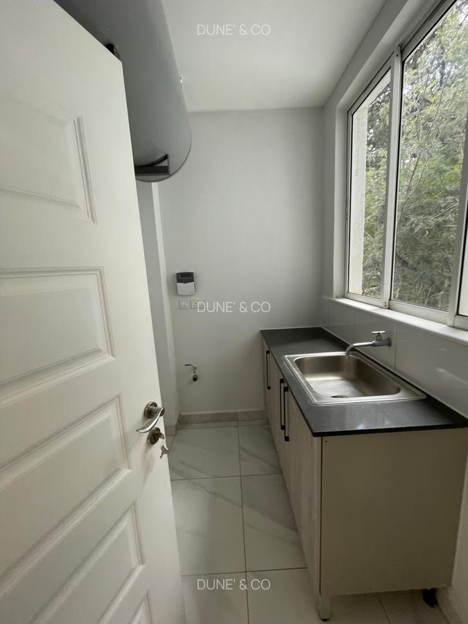 2 Bed Apartment with En Suite in Westlands Area - 7