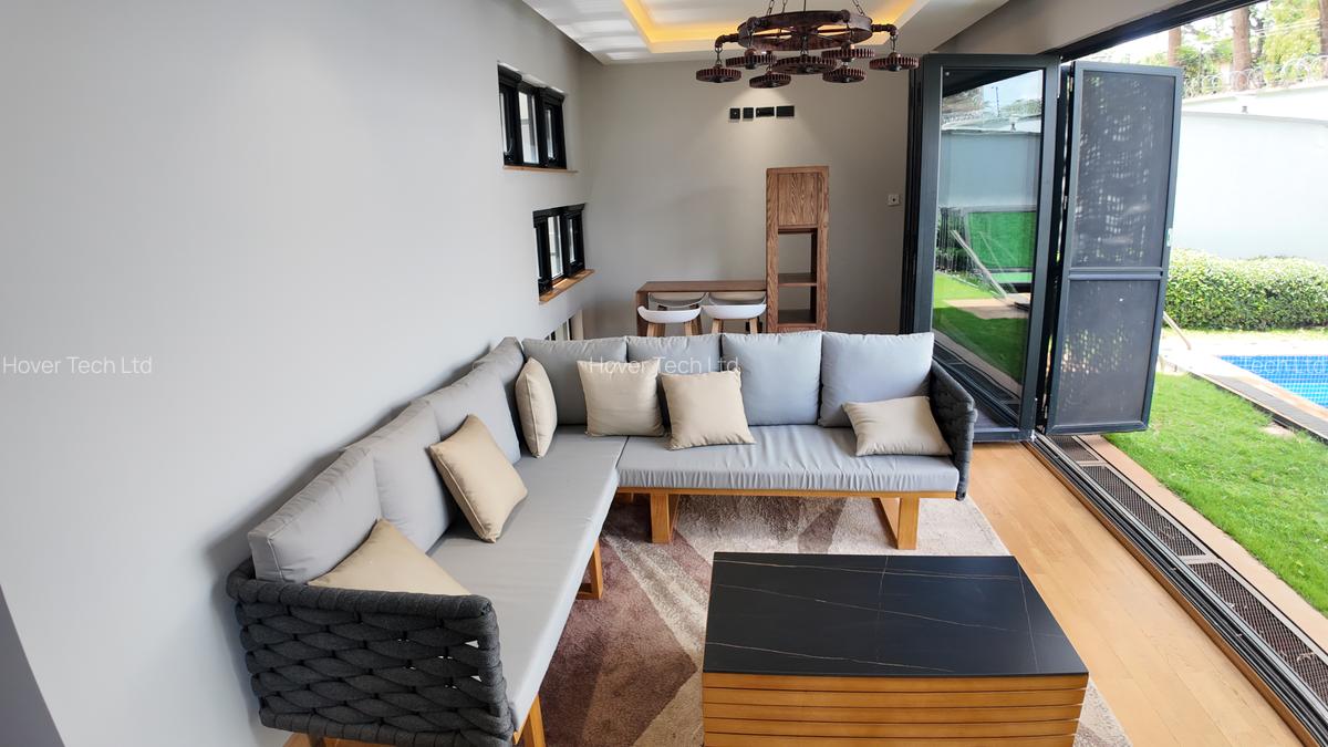 5 Bed Villa with En Suite in Lavington - 13