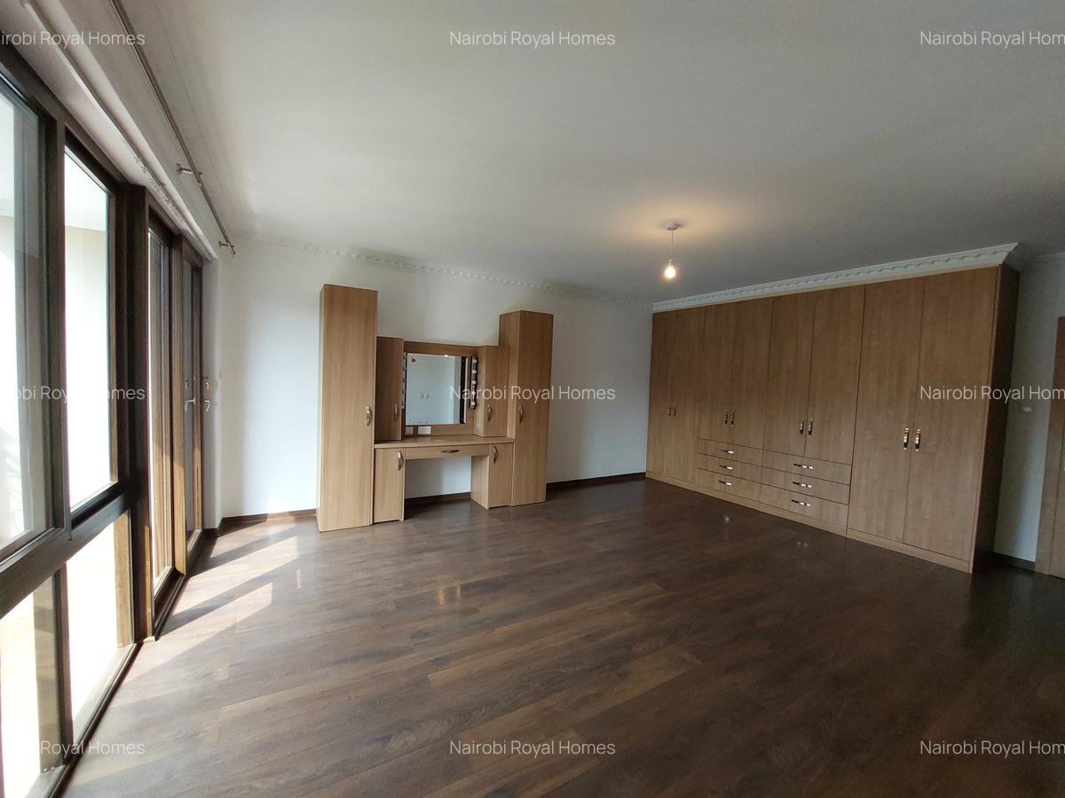 5 Bed Villa with En Suite at Muthaiga Road - 5
