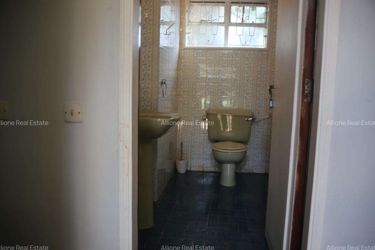 5 Bed House with Staff Quarters at Near Lavington Mall - 18