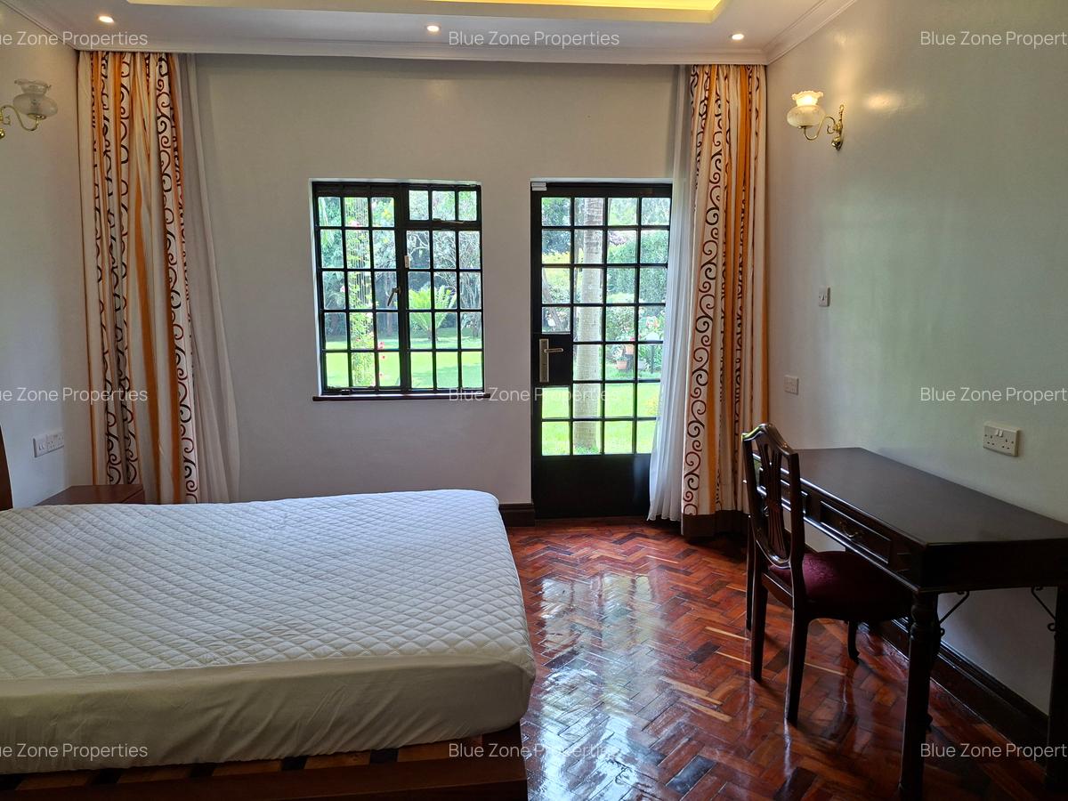 Serviced 1 Bed Apartment with En Suite at Off Mimosa Rd - 17