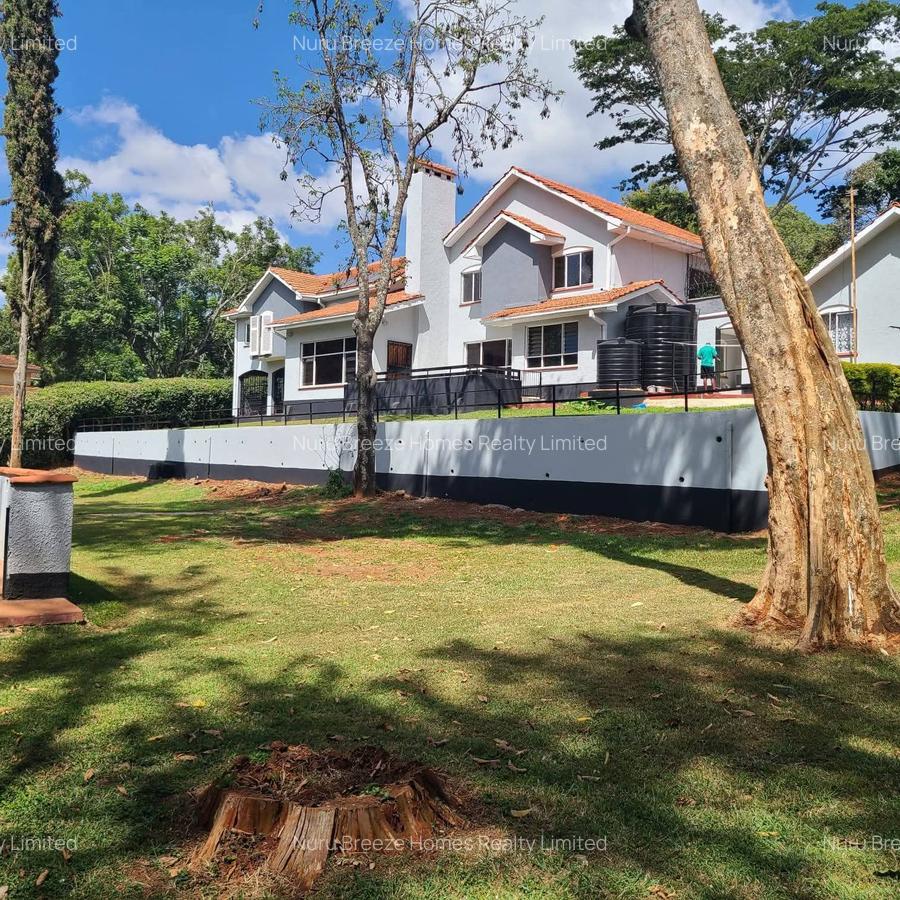 6 Bed House with En Suite in Loresho - 1