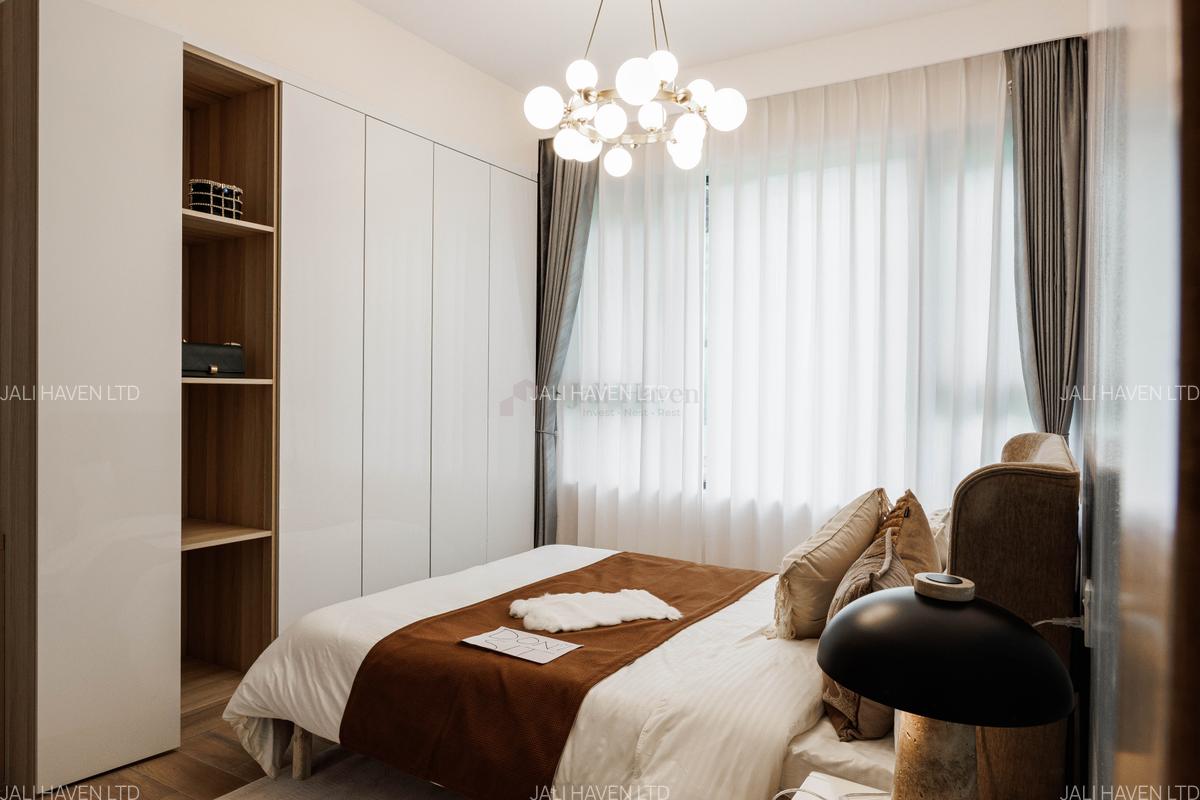 2 Bed Apartment with En Suite in Lavington - 7