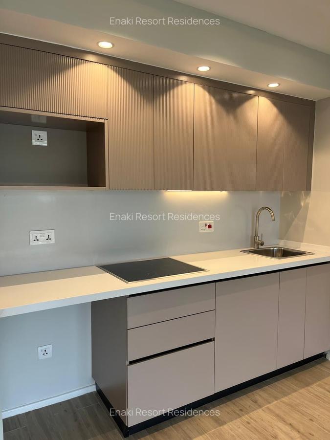 1 Bed Apartment with En Suite at Redhill - 3