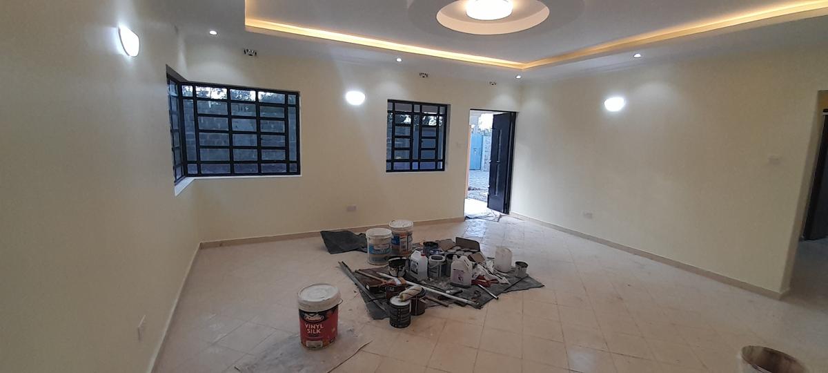 3 Bed House with En Suite at Rimpa - 8