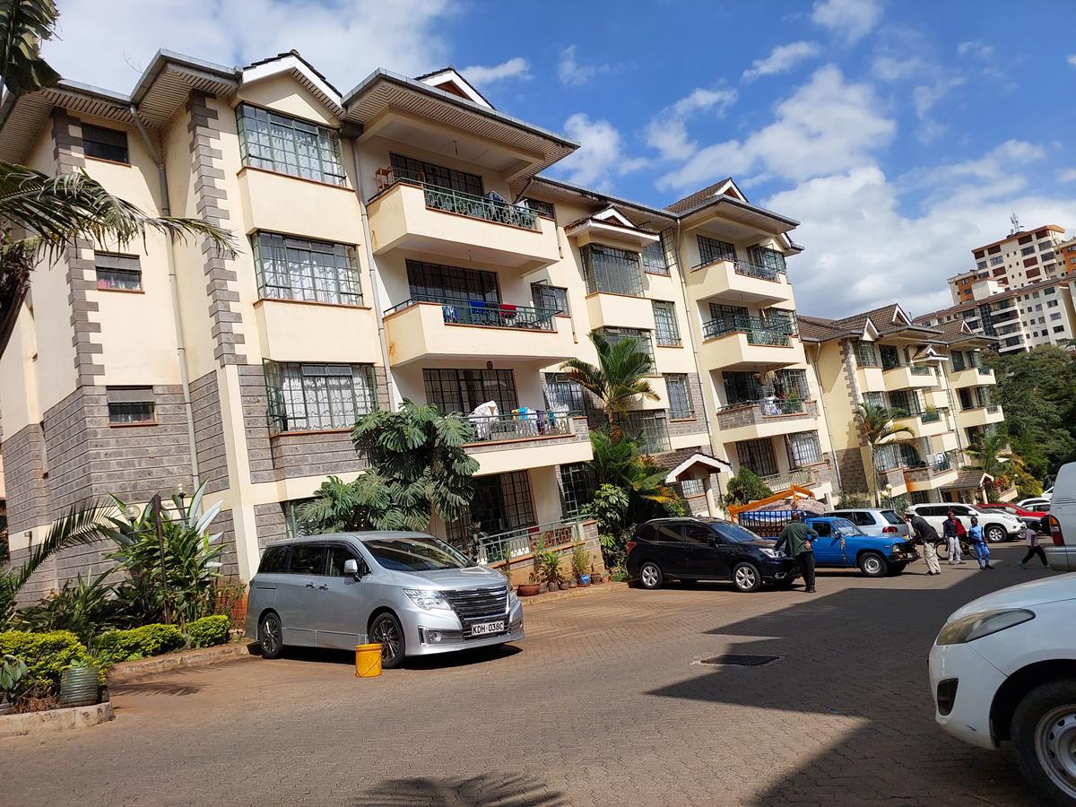 3 Bed Apartment with En Suite at Mbaazi Avenue - 1