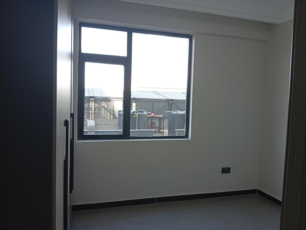 1 Bed Apartment with Gym in Kilimani - 13