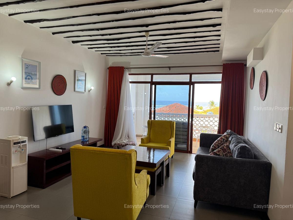 Serviced 2 Bed Apartment with En Suite in Kikambala - 7