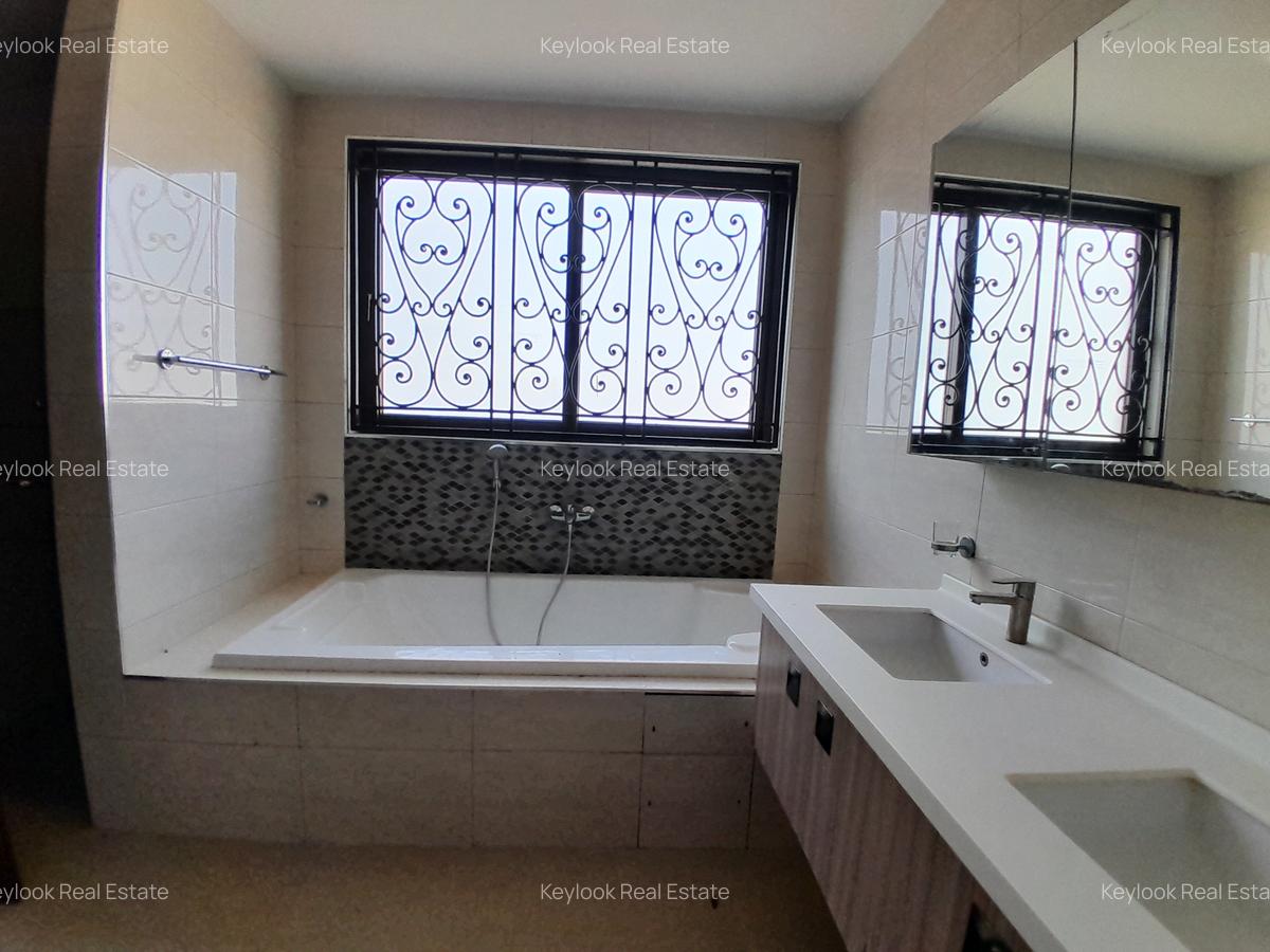 5 Bed Townhouse with En Suite at Maziwa Road - 8