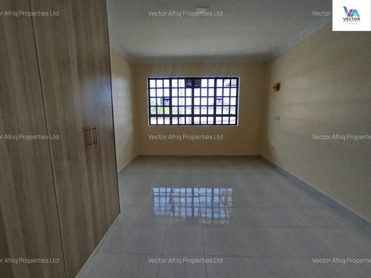 3 Bed House with En Suite in Kitengela - 8