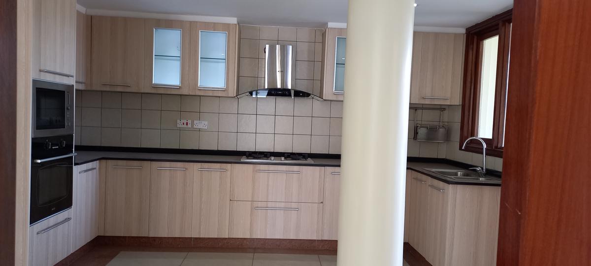 2 Bed Apartment with En Suite in Kileleshwa - 4