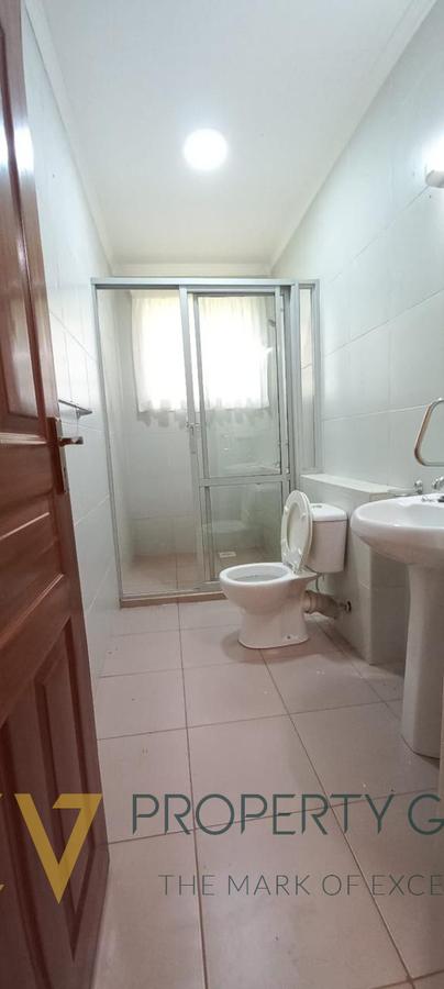 4 Bed Townhouse with En Suite in Kiambu Road - 12