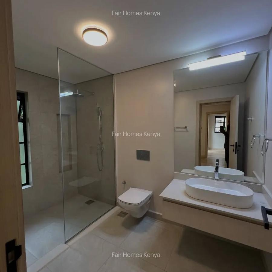 6 Bed Townhouse with En Suite at Convent Drive - 11