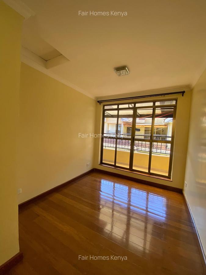 5 Bed Townhouse with En Suite at Amboseli Road - 12