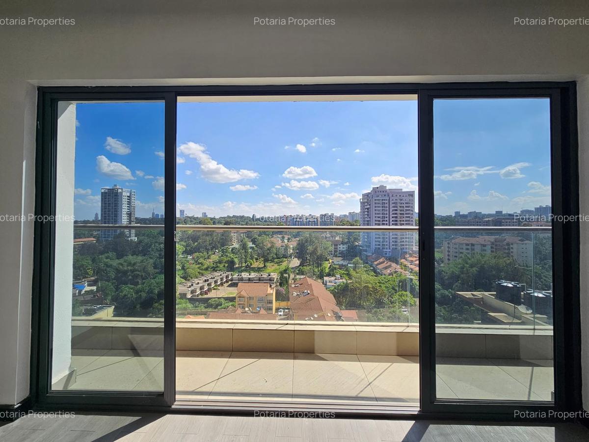 2 Bed Apartment with En Suite in Westlands Area - 3