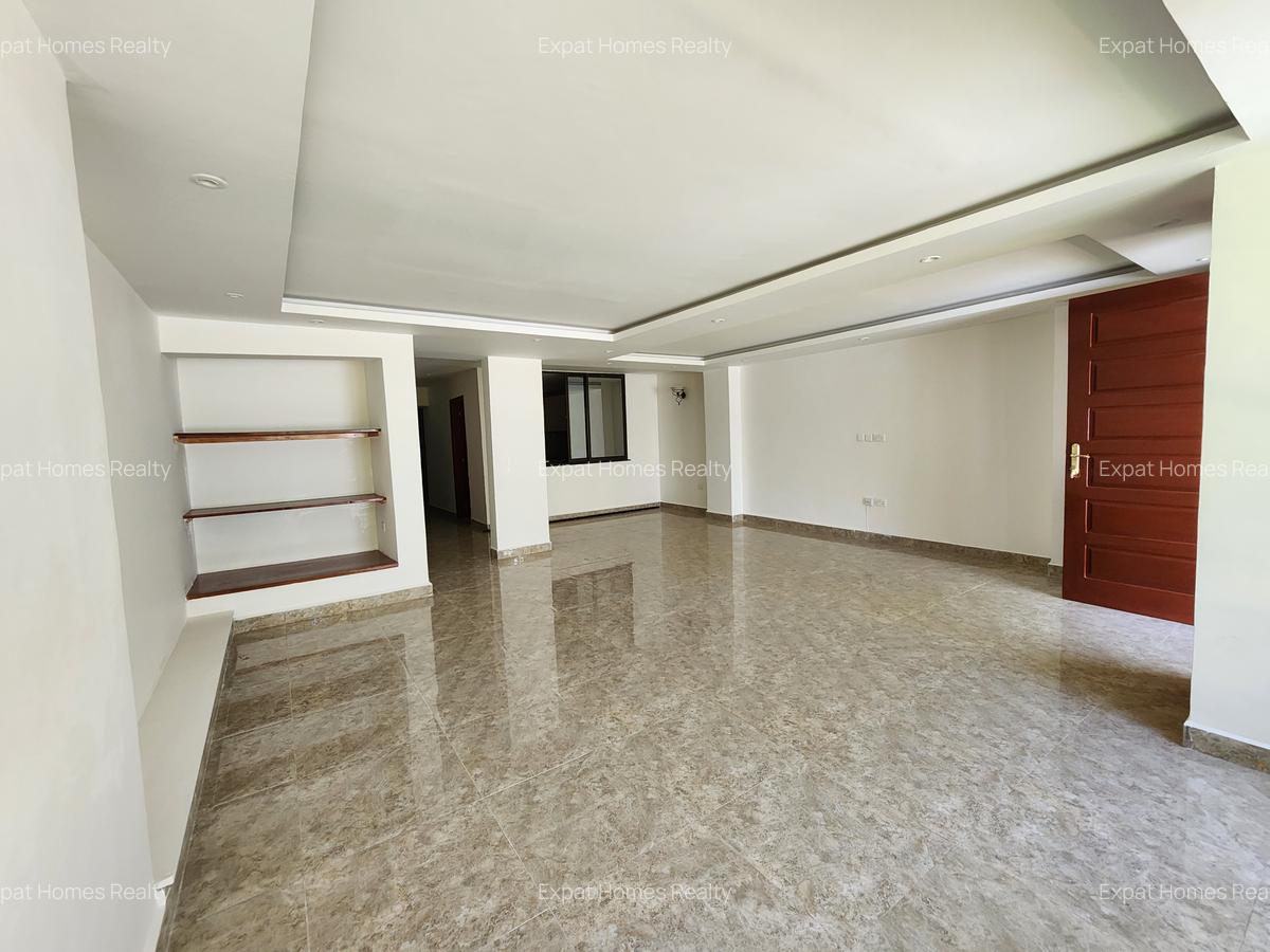 3 Bed Villa with Backup Generator in Riverside - 1