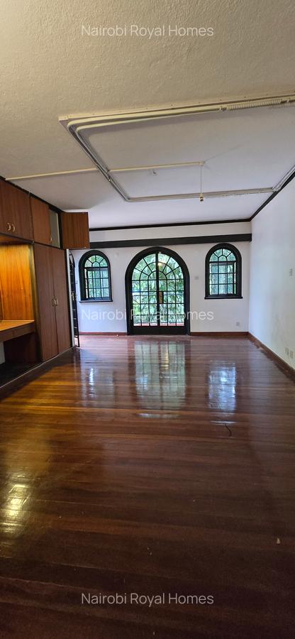 4 Bed Townhouse with En Suite at Lavington Green - 7