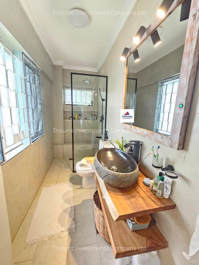 3 Bed House with En Suite in Westlands Area - 15