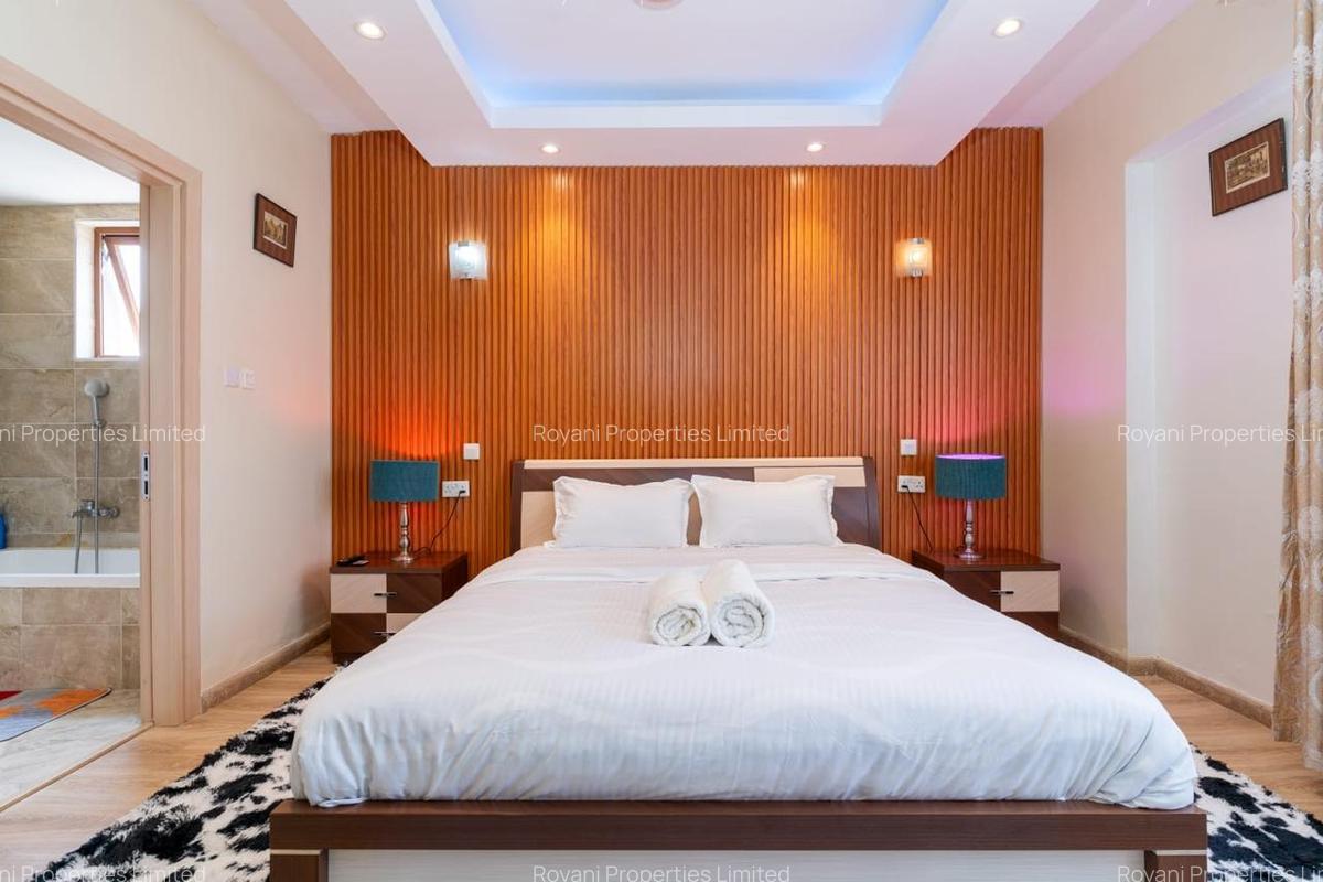 Serviced 2 Bed Apartment with En Suite in Kileleshwa - 14