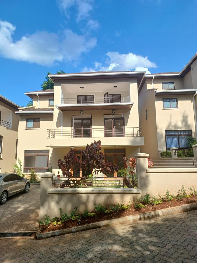 5 Bed Townhouse with En Suite at Chalbi Drive - 1