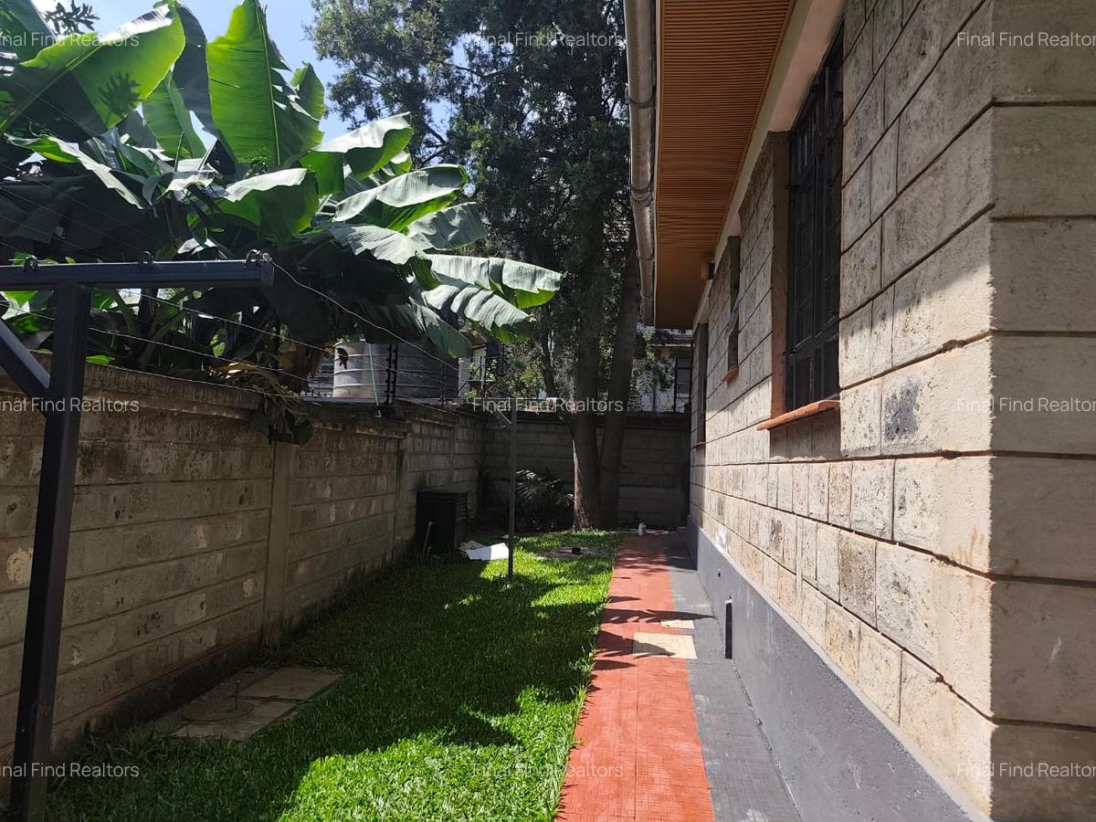 1 Bed Apartment with Backup Generator in Runda - 4