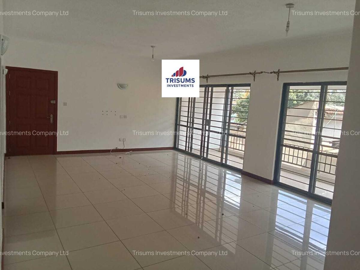 2 Bed Apartment with En Suite at Lantana Road - 1