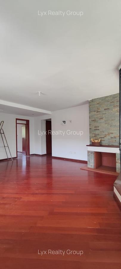 4 Bed Townhouse with En Suite in Karen - 12