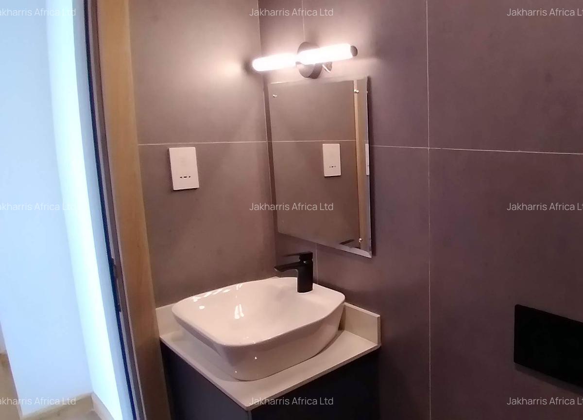 2 Bed Apartment with En Suite in Kitisuru - 5