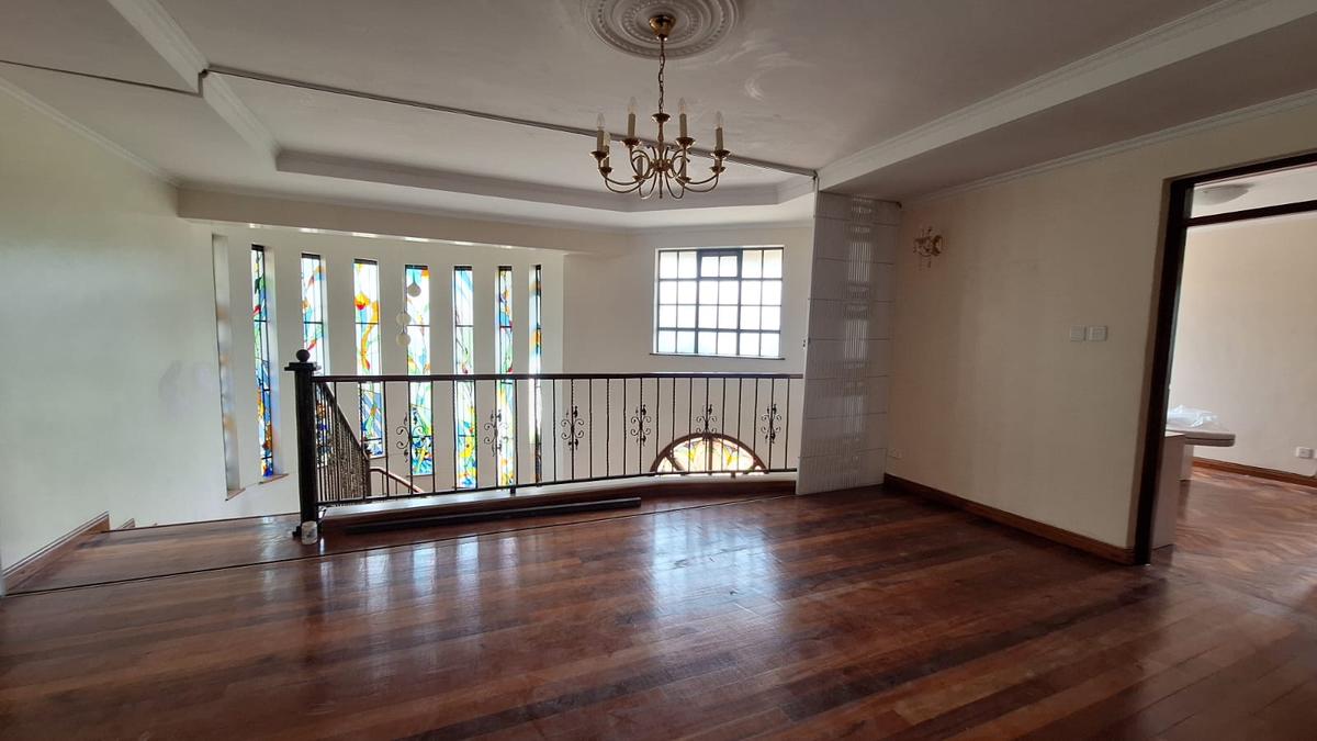 6 Bed House with En Suite in Kitisuru - 15