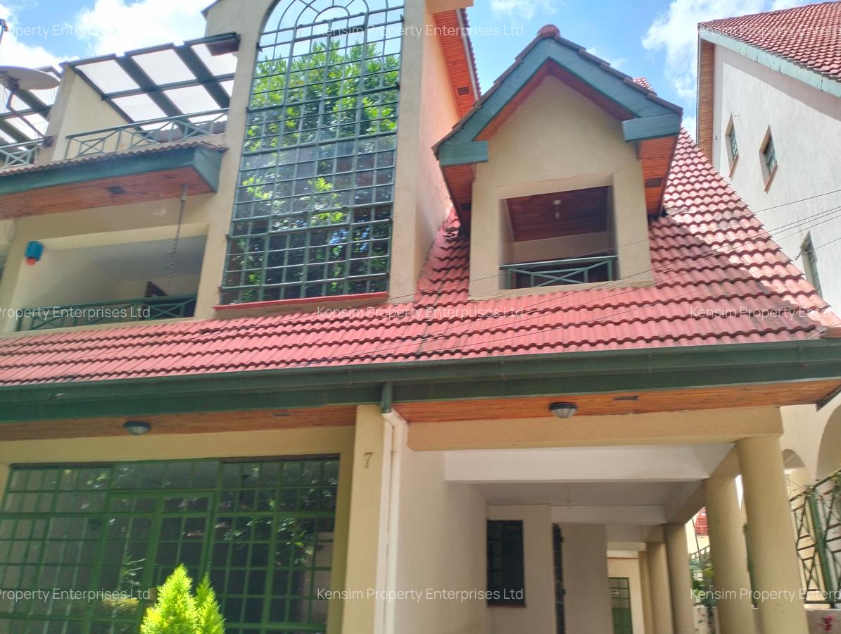 4 Bed Townhouse with En Suite in Lavington - 5