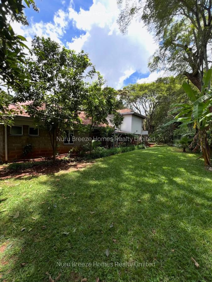 4 Bed Townhouse with En Suite in Lavington - 18