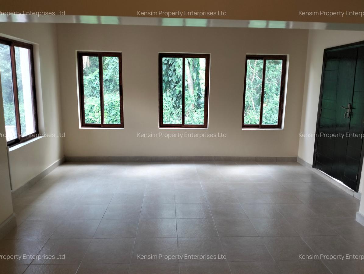 5 Bed Townhouse with En Suite in Kitisuru - 15