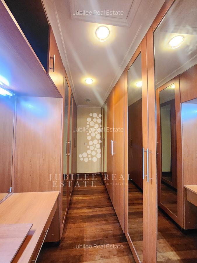 5 Bed Townhouse with En Suite in Lower Kabete - 15