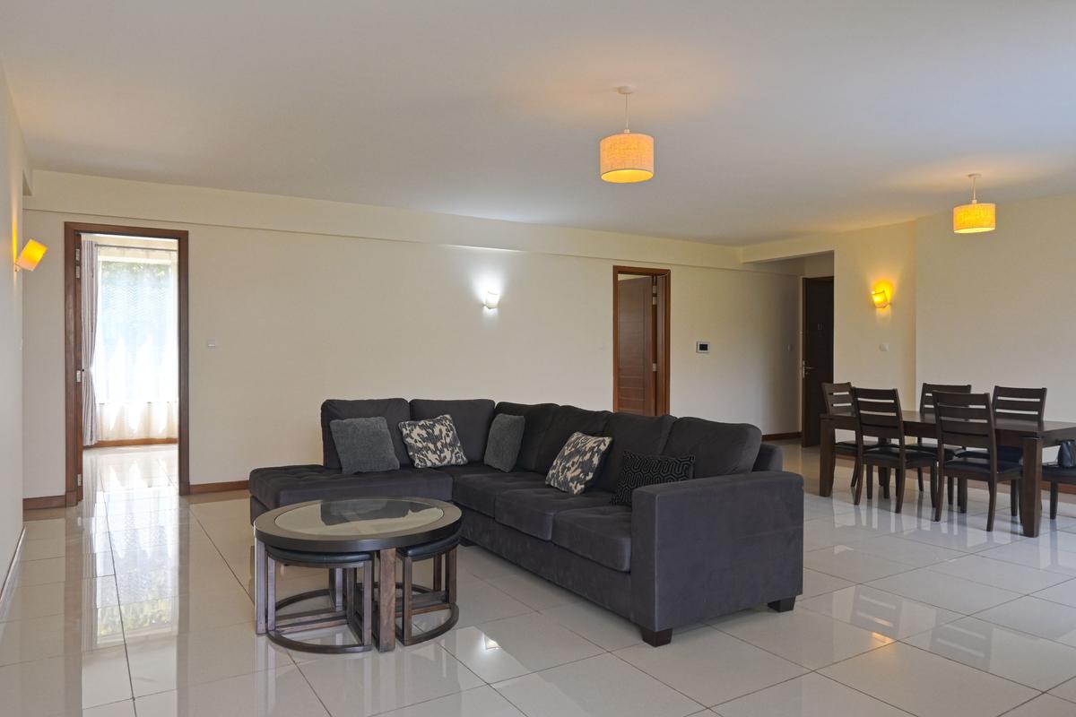 4 Bed Apartment with En Suite in General Mathenge - 3