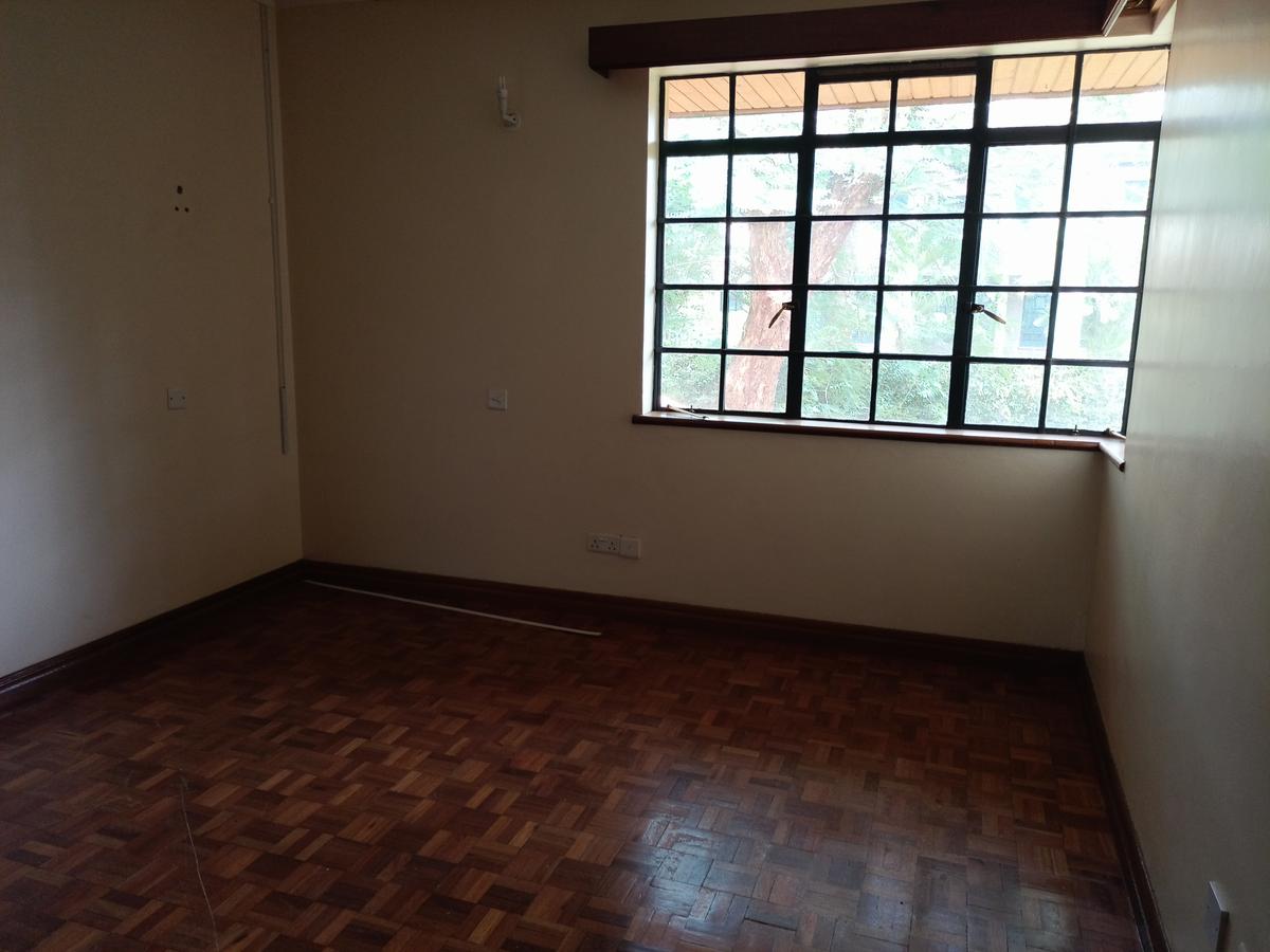 4 Bed House with En Suite at Off Runda Grove - 20