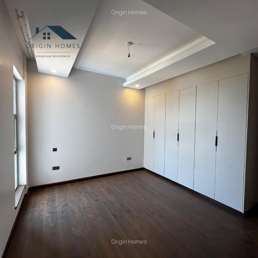 3 Bed Apartment with En Suite at Westlands - 15