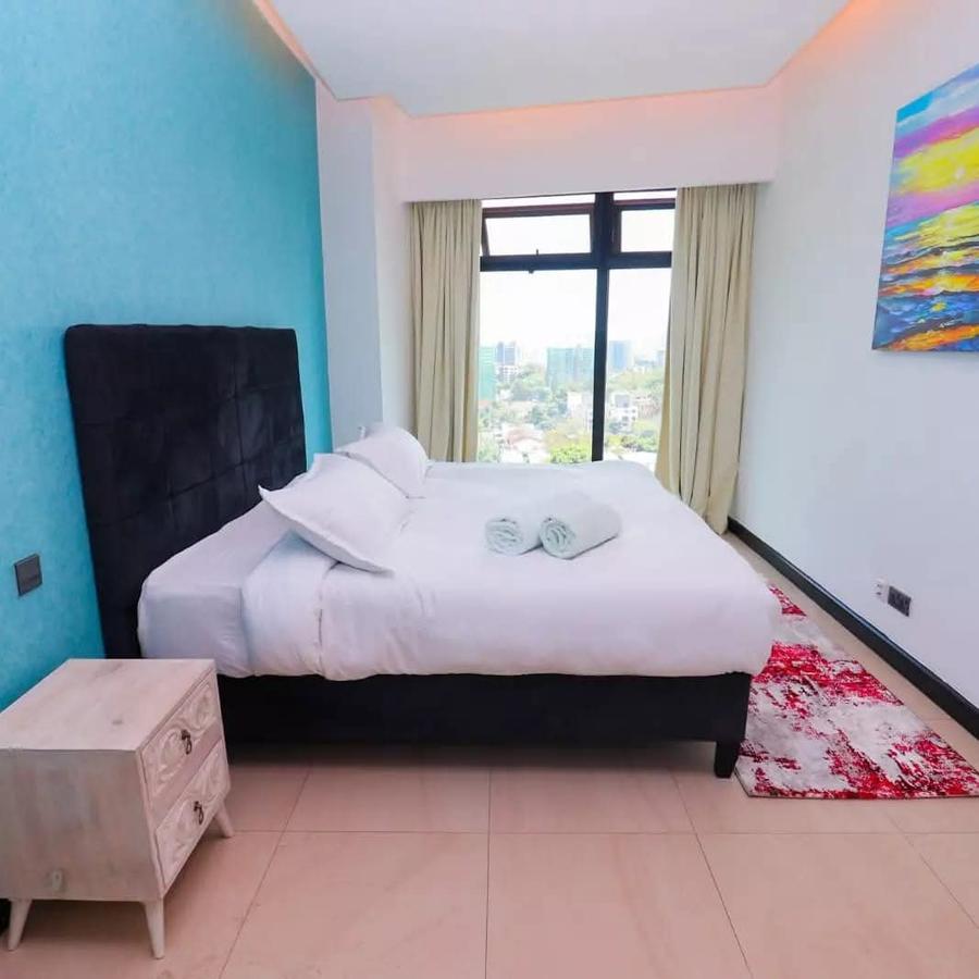 Serviced 2 Bed Apartment with En Suite at Church Road - 14