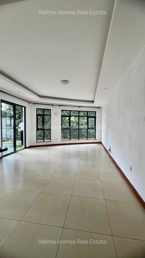 2 Bed Apartment with Swimming Pool at Lantana Road - 10