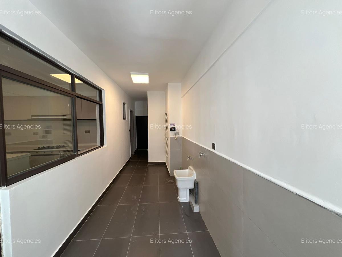 4 Bed Apartment with En Suite at Tabere Crescent - 8