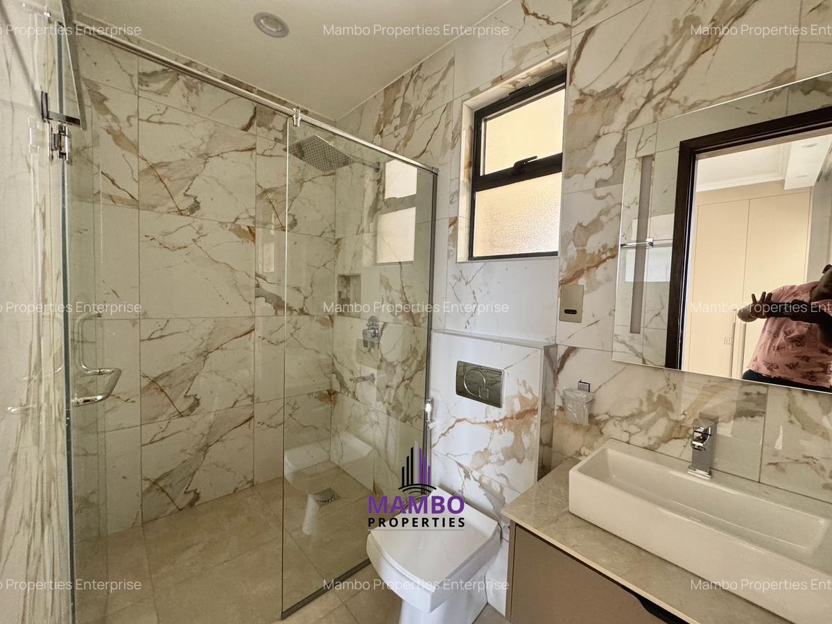 3 Bed Apartment with En Suite at Brookside Drive - 10