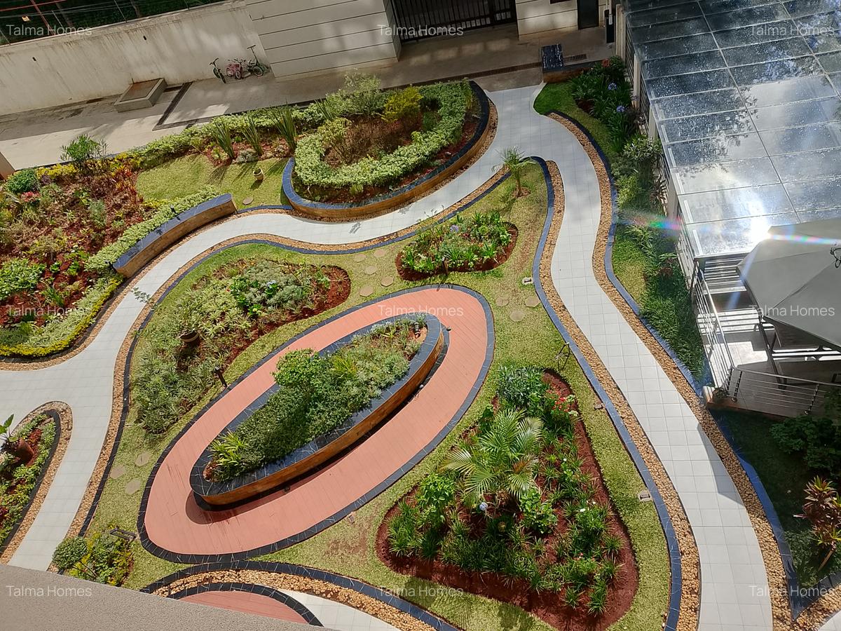 2 Bed Apartment with En Suite at Off Riverside Drive - 2