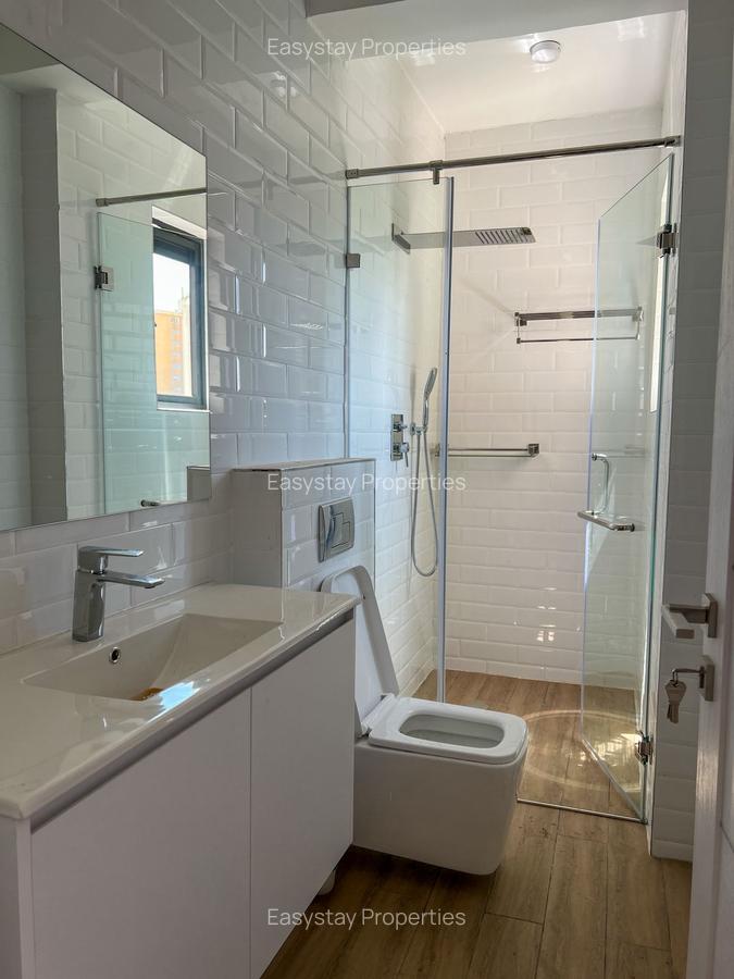 3 Bed Apartment with En Suite in Lavington - 6