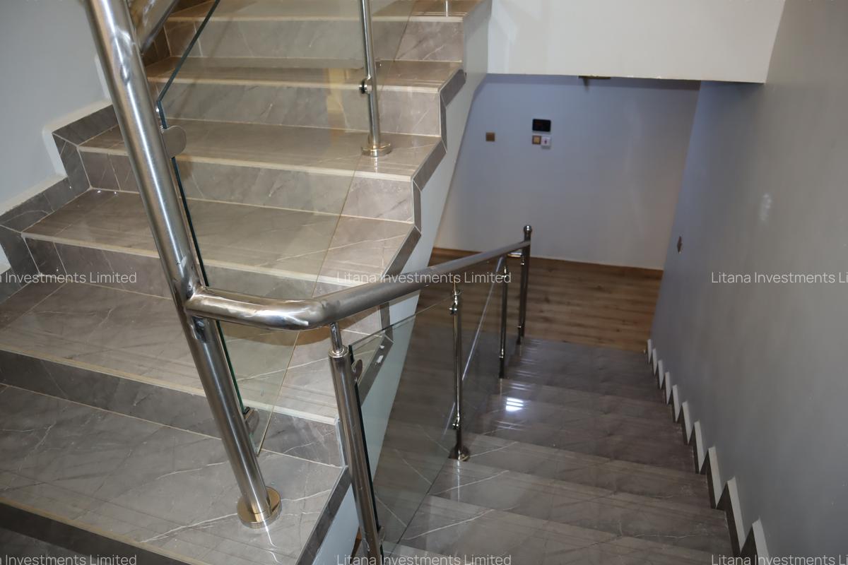 4 Bed House with En Suite at Kamakis - 7