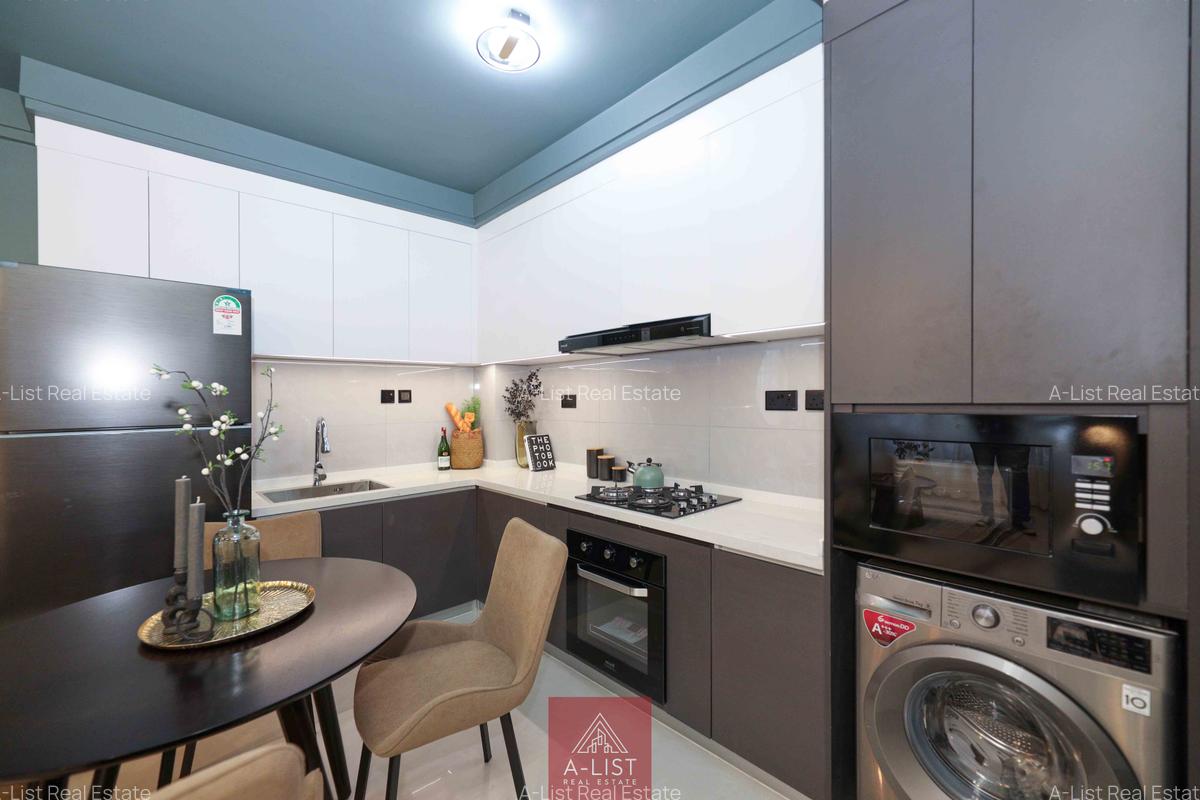 2 Bed Apartment with En Suite at Westlands Road - 4