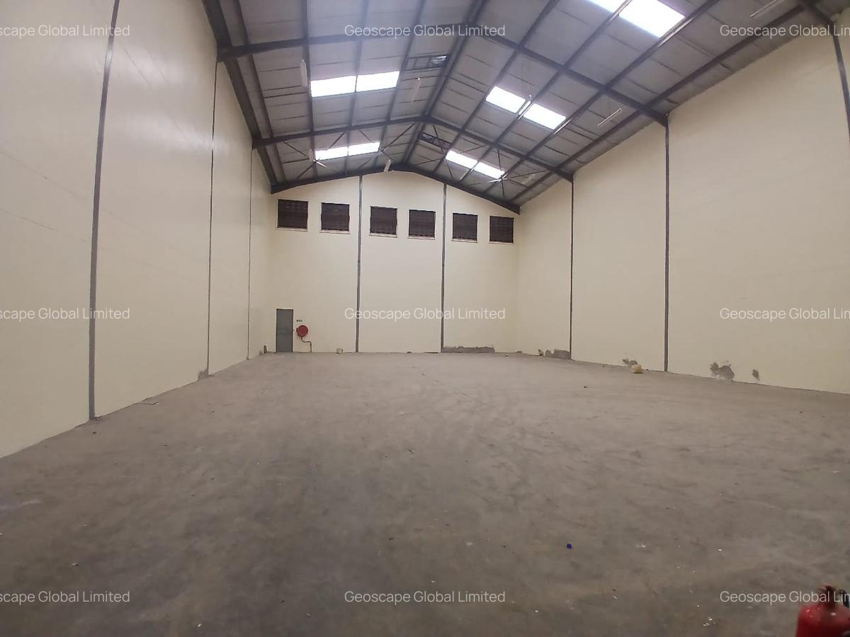 6,500 ft² Warehouse with Backup Generator in Industrial Area - 8